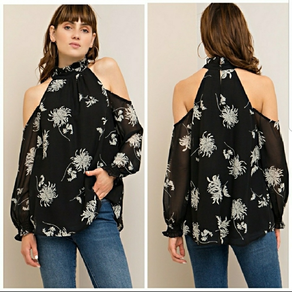 Cold Shoulder long sleeve top